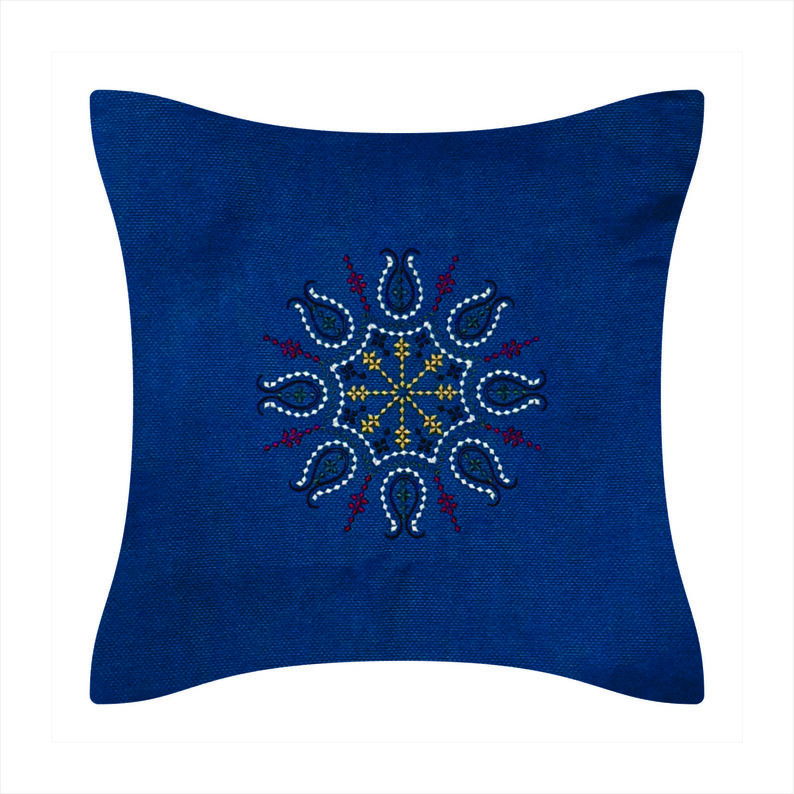 Pillow embroidered with Armenian  ornament Marash