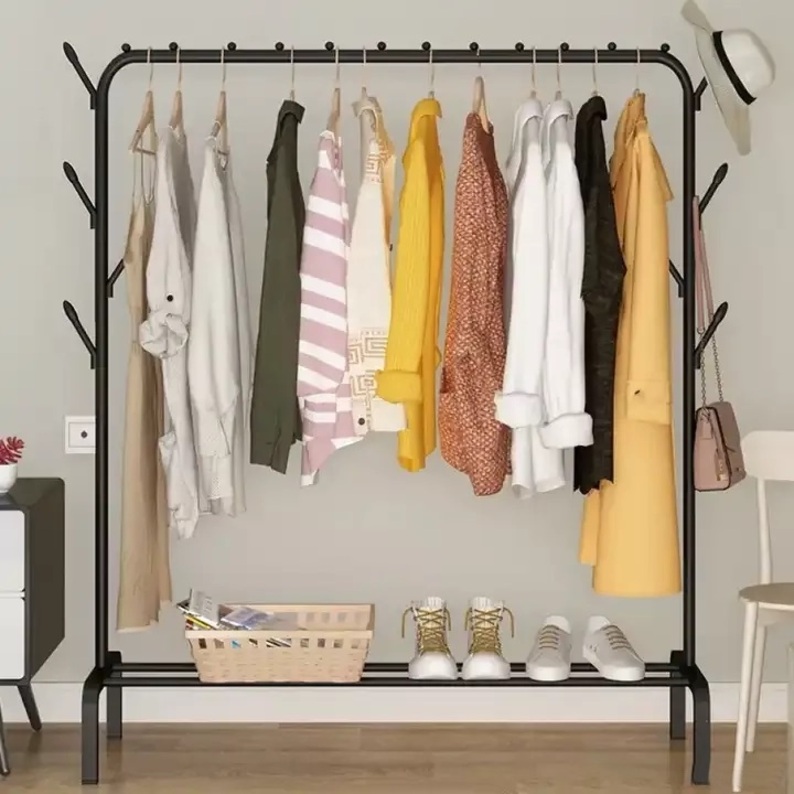 Clothes hanger